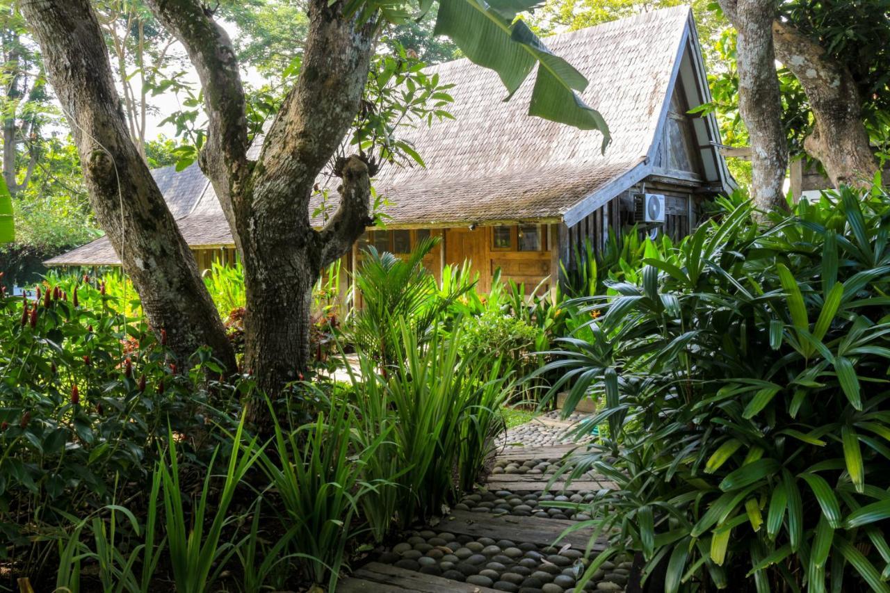 Chanteak Bali - Stone House 3 Jimbaran Buitenkant foto